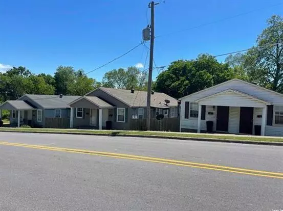 222 Curtis Sykes Apartment for rent in North Little Rock, AR