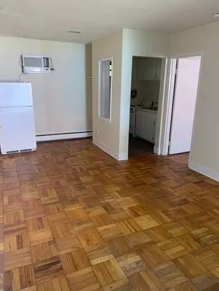 3524 Grove Ave Apartment for rent in Richmond, VA