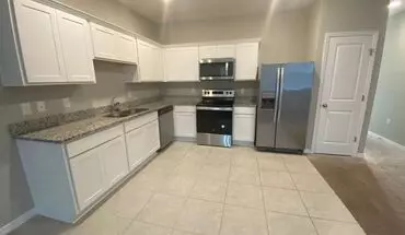 4 of 18 3 Bedroom 2.5 Bath Townhouse In Davenport For Rent! House for rent in Davenport, FL