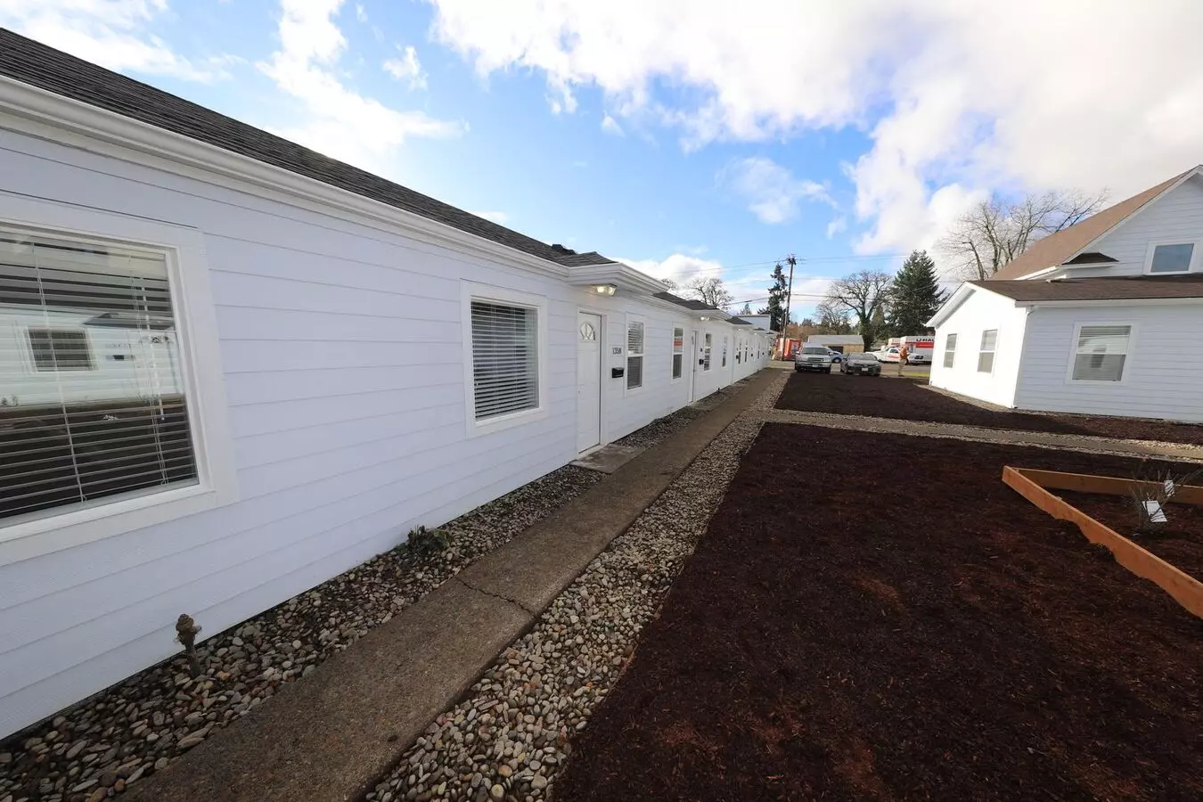 A_12th1348-1366 Apartment for rent in Salem, OR