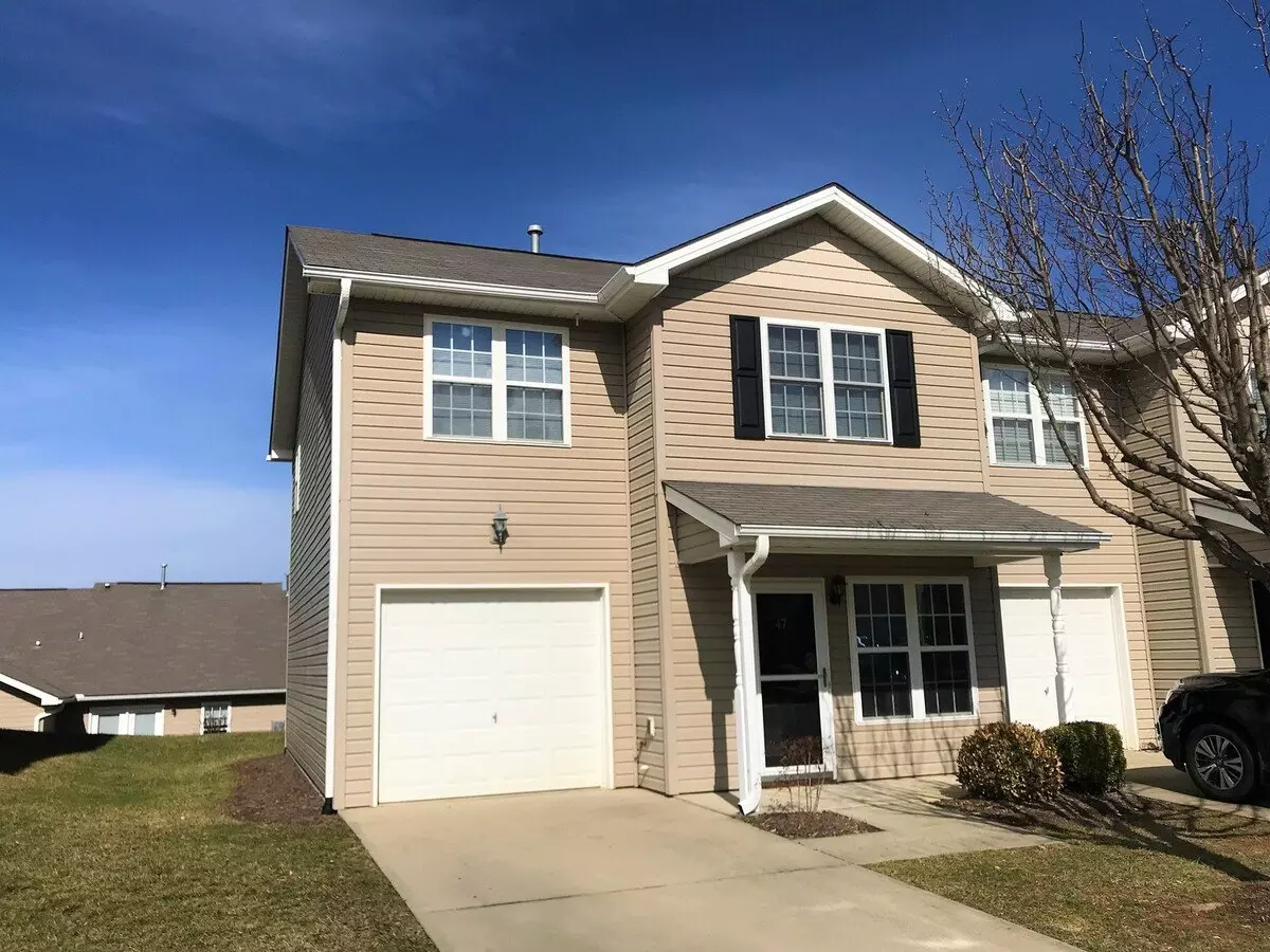 Updated End Unit Townhome With Garage House for rent in Arden, NC