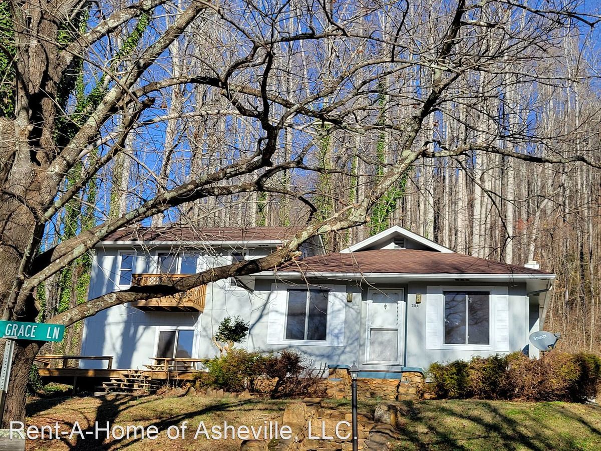 286 Hookers Gap RD Candler, NC House for Rent