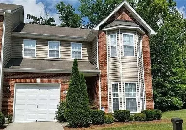 Updated 3 Bedroom Townhome In Whitsett Apartment for rent in Whitsett, NC