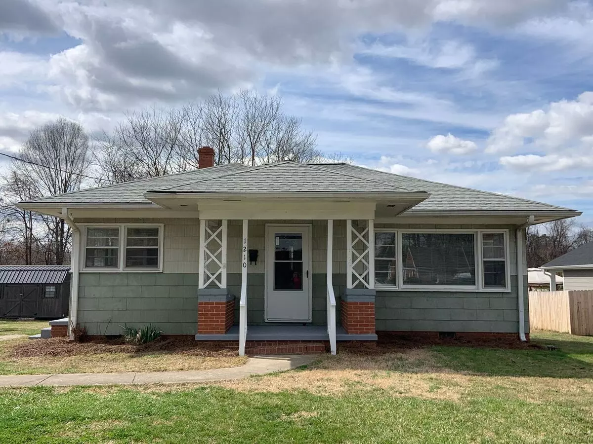 2 Bedroom, 1 Bath Home House for rent in Greensboro, NC