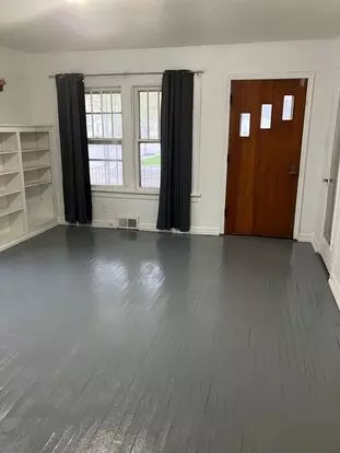 Spacious 5-bedroom Family Home In Springfield's Near South Neighborhood Apartment for rent in Springfield, IL