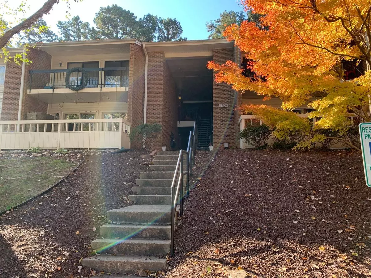 4507-d Edwards Mill - 2 Brm 2 Bath - Kitchen Has Expansive Work Space And Office Area-1300 Square Feet House for rent in Raleigh, NC