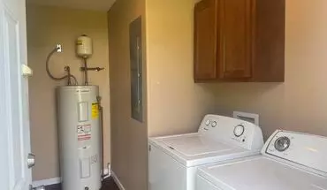 4 of 10 N 8th St Apartment for rent in Herrin, IL
