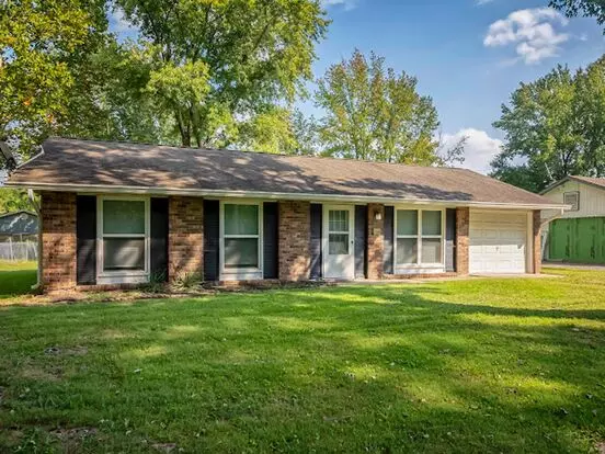 Nice Ranch Style Home Apartment for rent in Herrin, IL