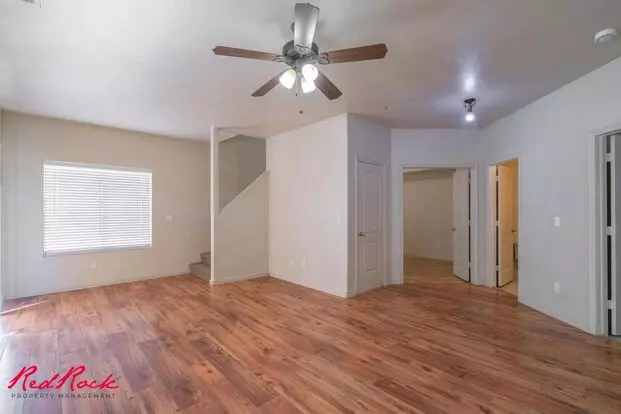 Five Bedroom Townhome With A Walkout Basement! New Carpet! Apartment for rent in St George, UT