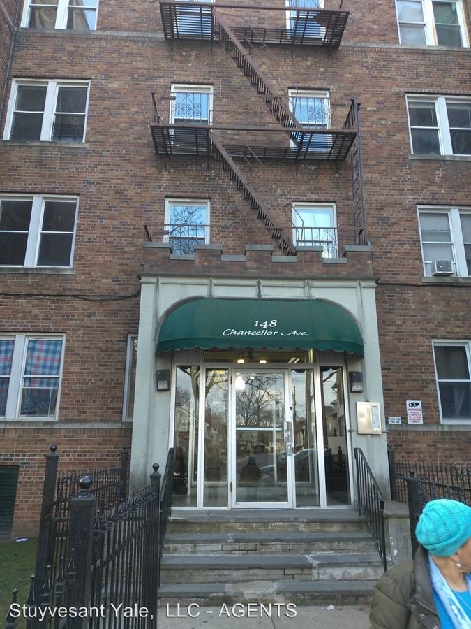 148 Chancellor Ave Newark, NJ Apartment for Rent Rentable