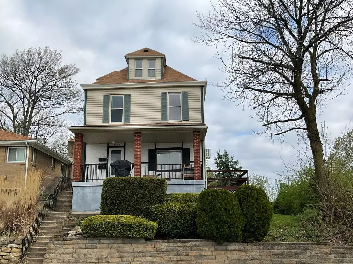 1632 E Steuben St Apartment for rent in Ingram, PA