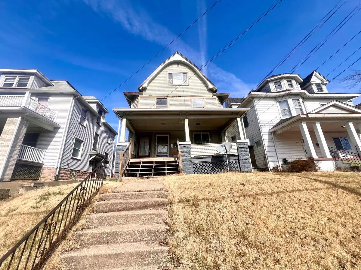 409 East Garfield Avenue (full Service) Apartment for rent in New Castle, PA