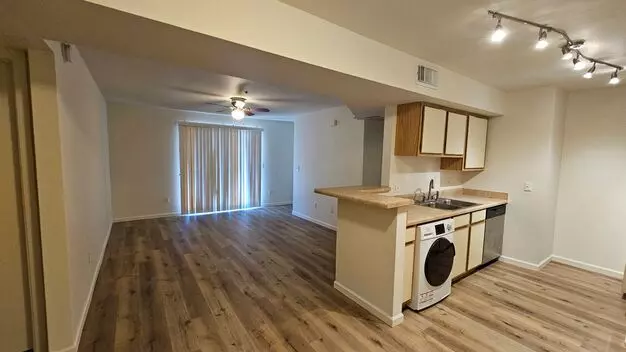 Arbors 2 Bedroom/2 Bath Condo New Flooring And Paint! Apartment for rent in Flagstaff, AZ