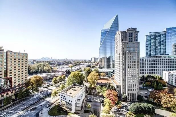 3324 Peachtree Rd NE Apartment for rent in Atlanta, GA