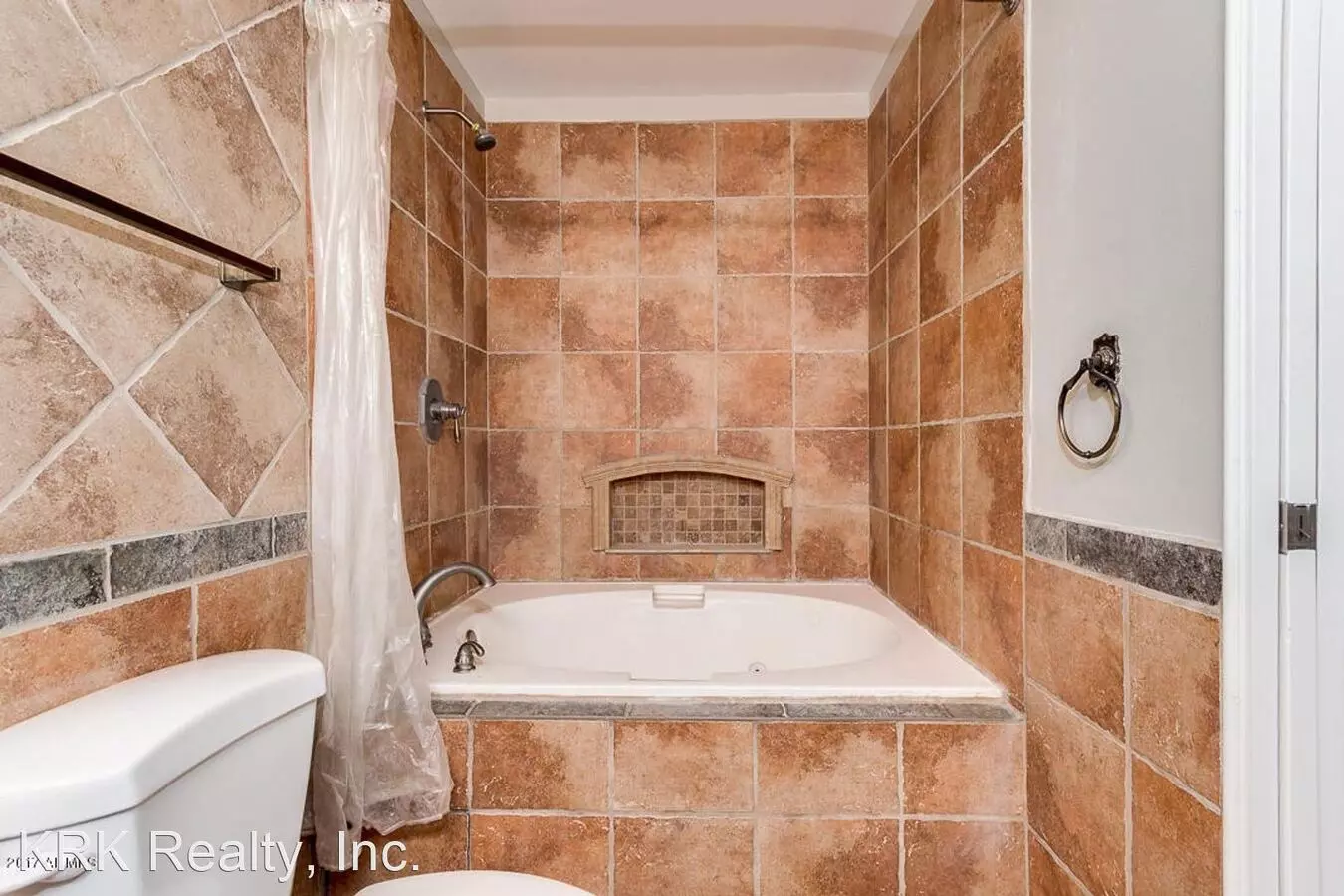 2 of 2 1112 E Balboa Dr House for rent in Tempe, AZ