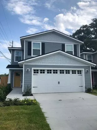 Newer 3/2.5 Home For Rent On The Southside! Apartment for rent in Jacksonville, FL