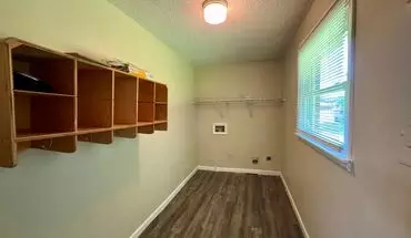 3 of 11 Move-in Ready! House for rent in Dallas, NC
