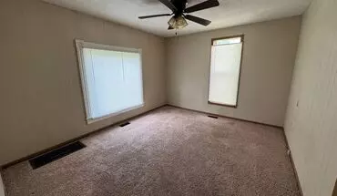 3 of 34 4 Beds, 3 Baths House for rent in Warrensburg, MO
