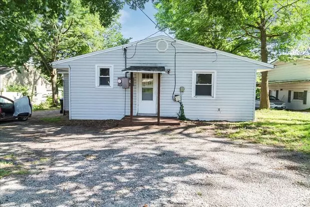 407 Hamilton Apartment for rent in Warernsburg, MO