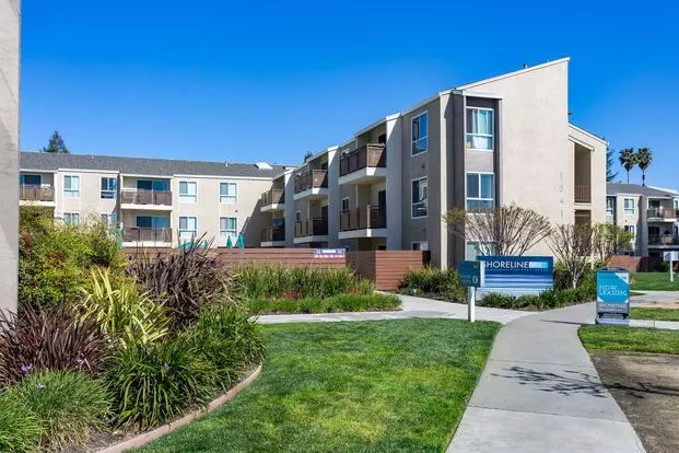 Shoreline 1841 Apartment Homes Apartment for rent in Concord, CA