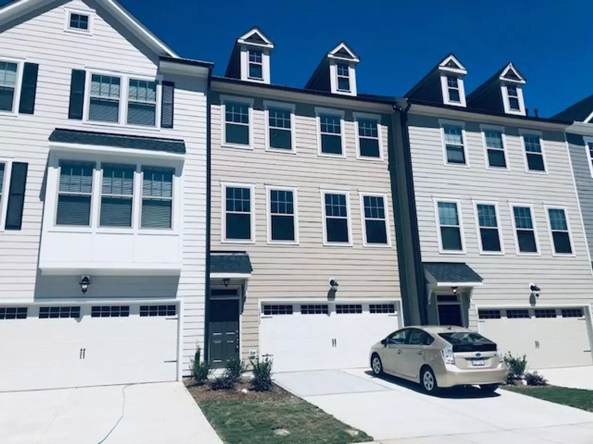 1012 Lathrop Lane - Bev Roberts Rentals & Property Managment House for rent in Apex, NC