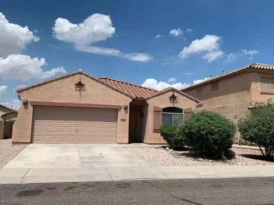 3 Bedroom + Den/office In Avondale Apartment for rent in Avondale, AZ