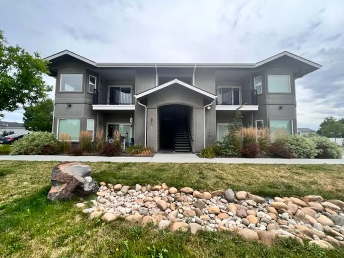 811 E Ensolarado Apartment for rent in Kuna, ID