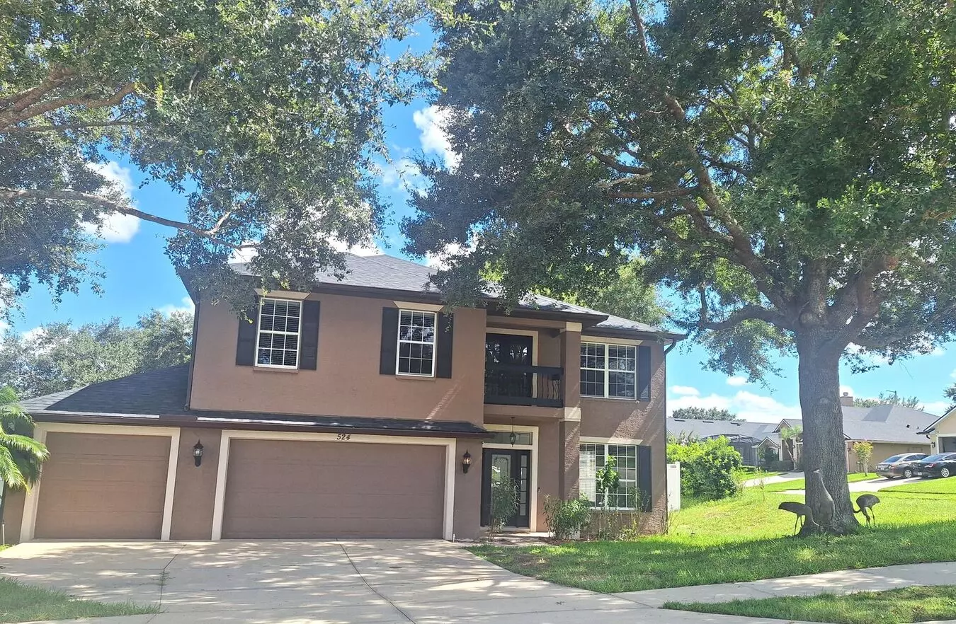 Va-va Room! 5 Br Home In Debary Country Club Call Linda Patti, Realtor 386.837.2882 House for rent in Debary, FL