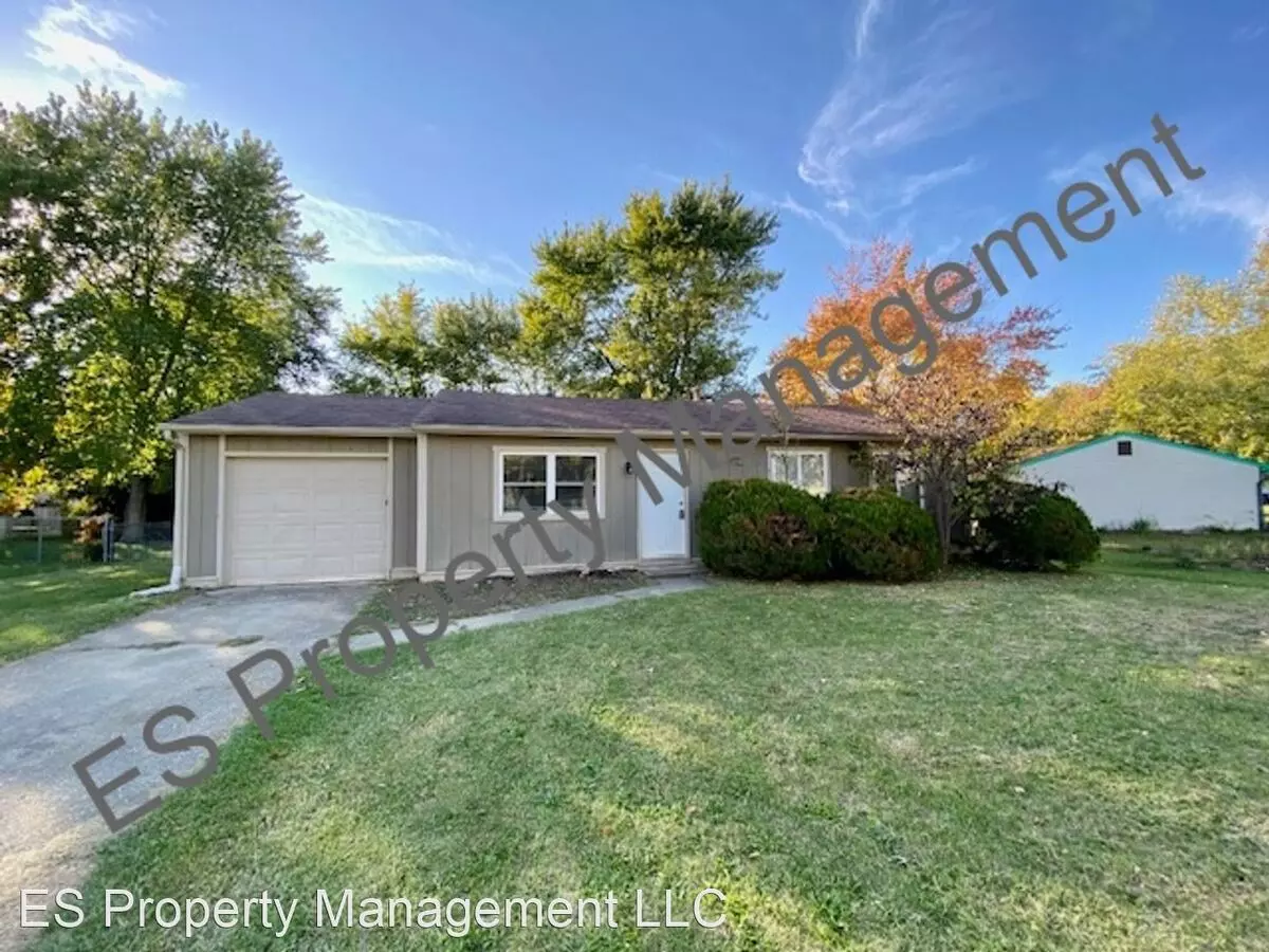 8546 Zephyr Dr House for rent in Indianapolis, IN