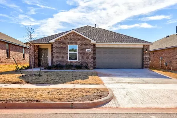 Newer Home For Rent In Mustang Schools! 3 Bedroom, 2 Bathrooms, 2 Car Garage Apartment for rent in Mustang, OK