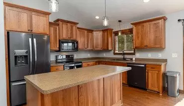 2 of 18 Modern 4br Home With Fenced Yard + Garage – Pets Ok! House for rent in St Paul Park, MN