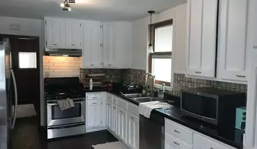 4 of 23 Single-family Home W/garage In Dayton's Bluff!! House for rent in St Paul, MN