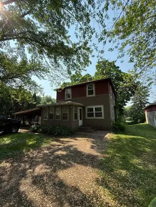 Charming 3-bedroom Single Family Home In Center City – Ideal Location Near Lakes, Dining & More! Apartment for rent in Center City, MN
