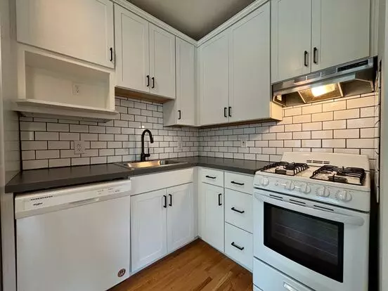 451 Fairview Ave N Apartment for rent in St Paul, MN