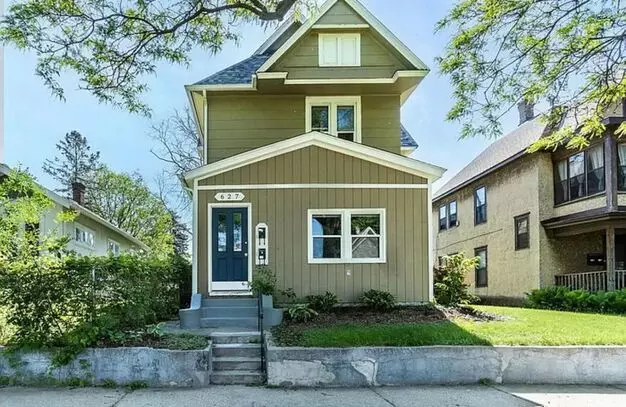 627 Pierce St NE Apartment for rent in Minneapolis, MN