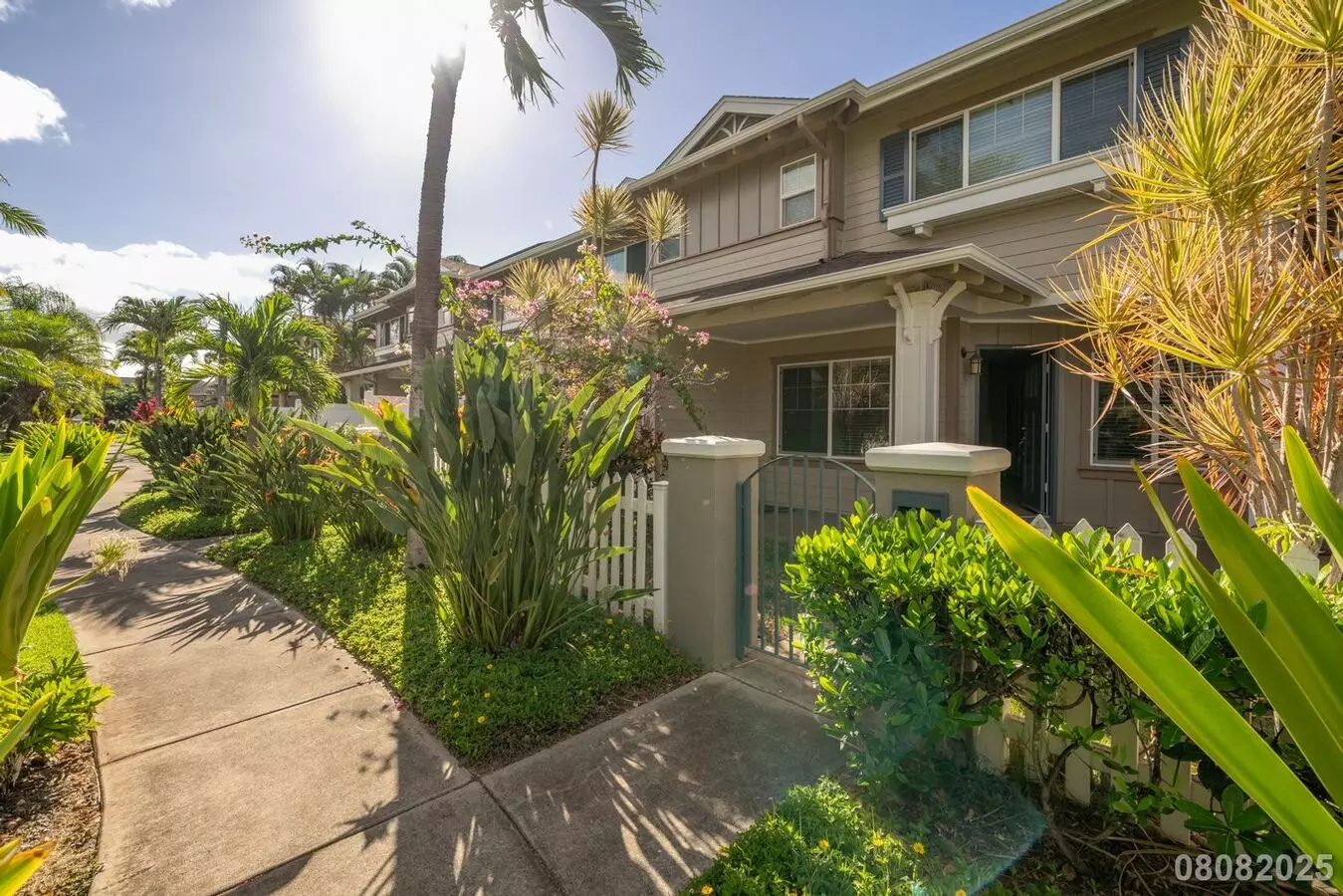 $3700 | 3br/2.5ba Townhome In Fairway's Edge House for rent in Ewa Beach, HI