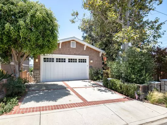 Exquisite Tree Section Home Apartment for rent in Manhattan Beach, CA