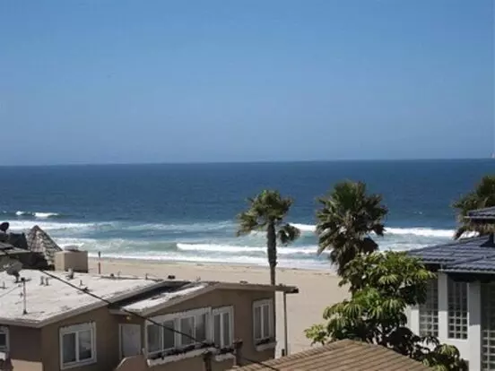 Surf City Apartment for rent in Manhattan Beach, CA Surf City Apartment for rent in Manhattan Beach, CA