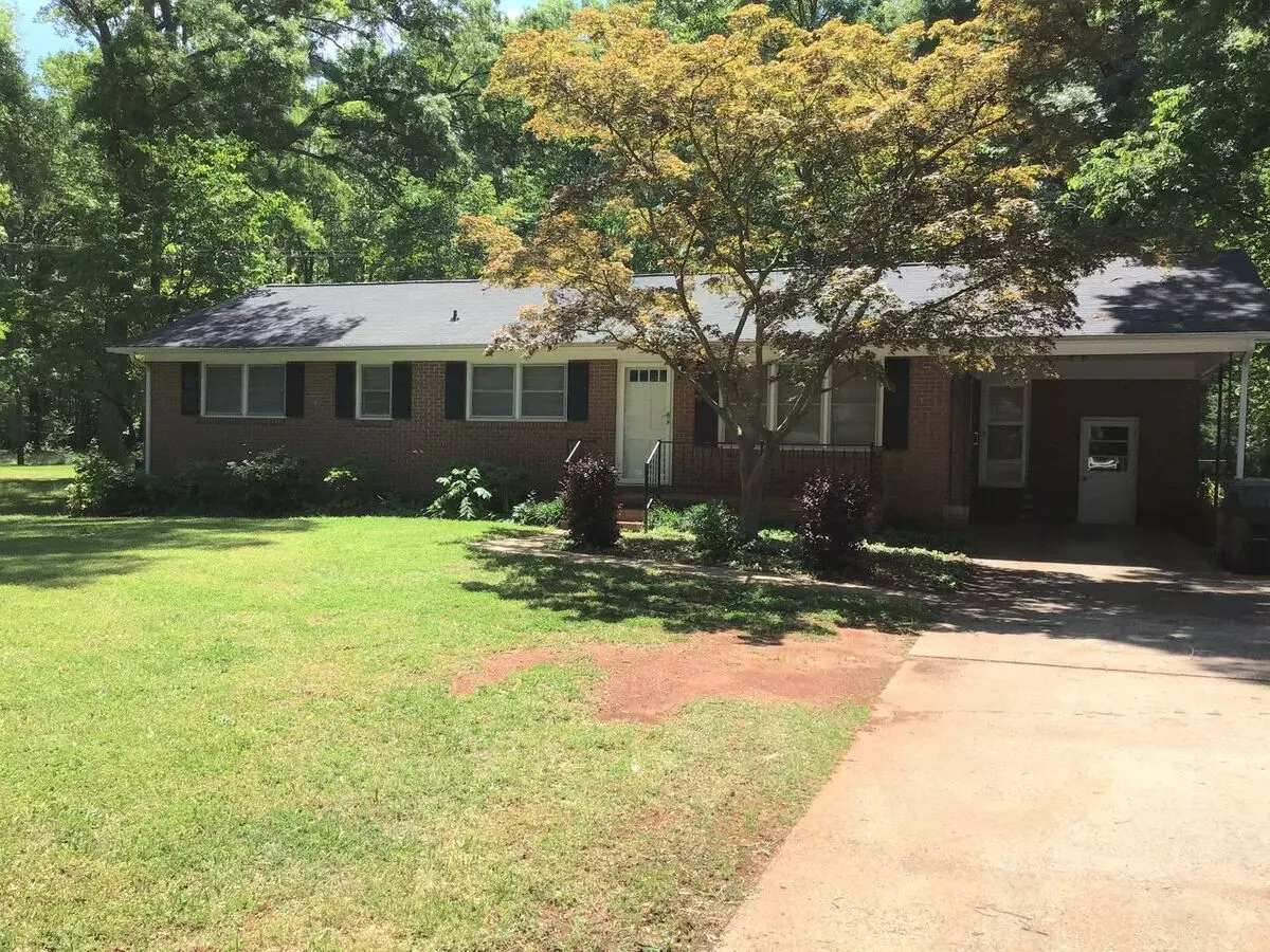 3 Bedroom 2 Bathroom Brick Ranch Home Near Cherry Park House for rent in Rock Hill, SC