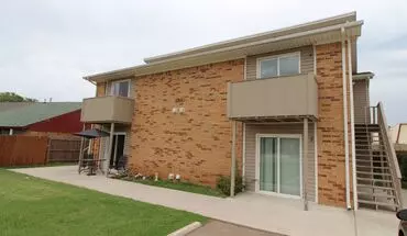 2 of 21 1311 Glen Oaks Apartment for rent in Norman, OK