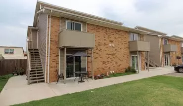 3 of 21 1311 Glen Oaks Apartment for rent in Norman, OK