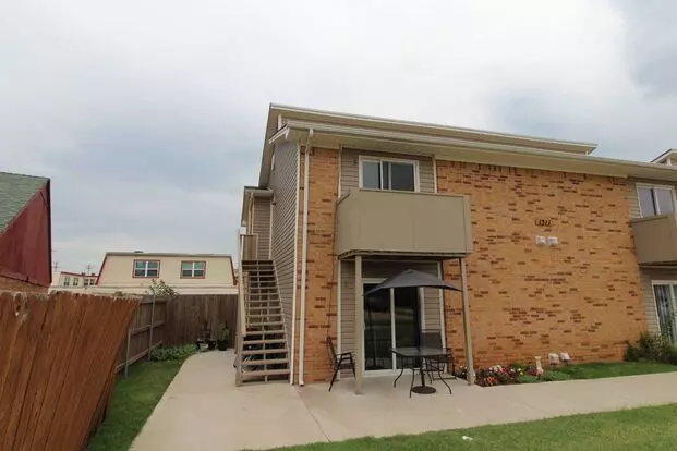 1311 Glen Oaks Apartment for rent in Norman, OK