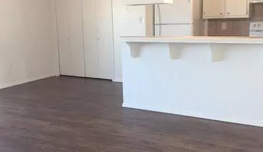 4 of 21 1311 Glen Oaks Apartment for rent in Norman, OK