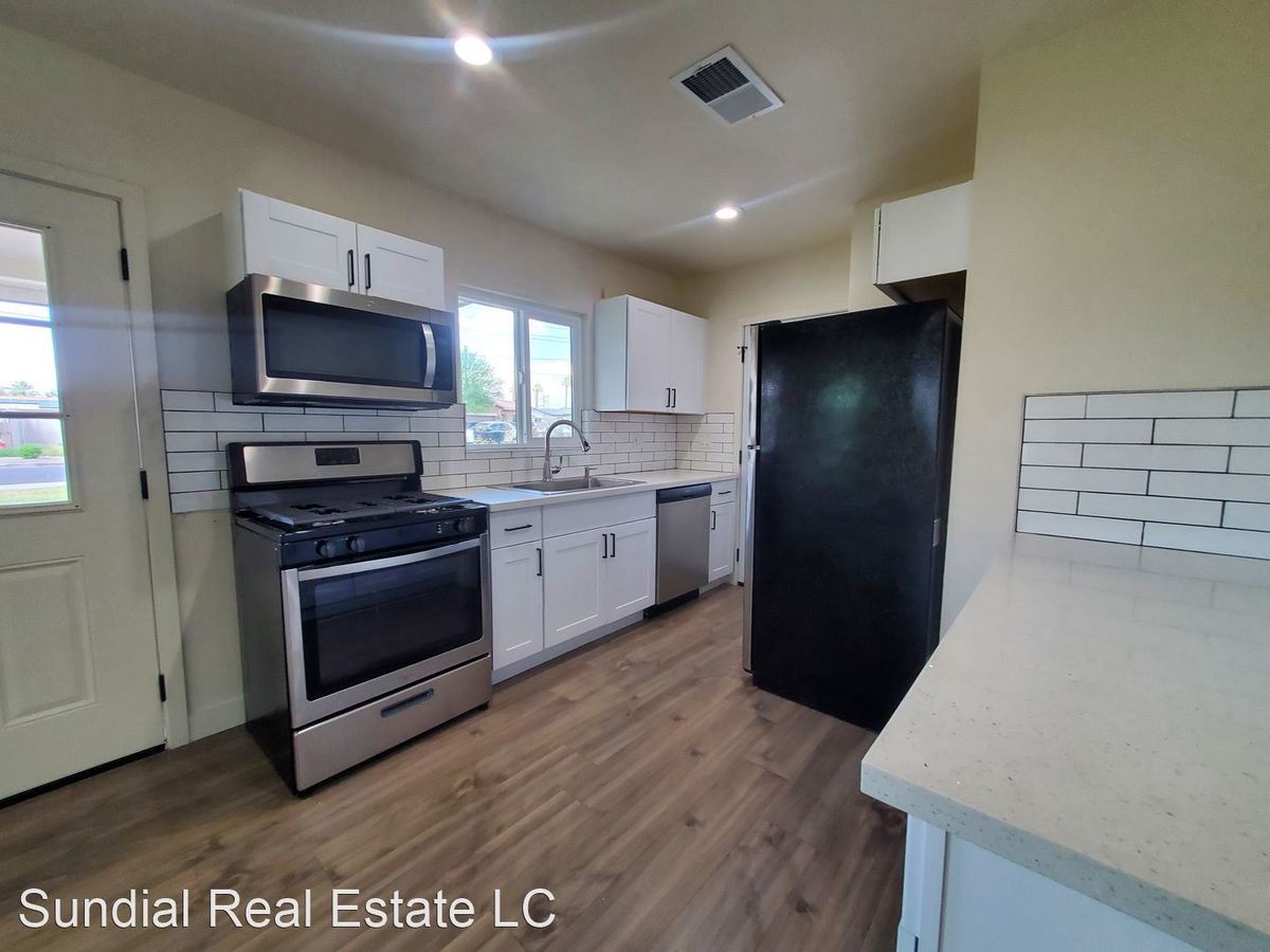 5963 W Ocotillo RD Glendale, AZ Apartment for Rent Rentable