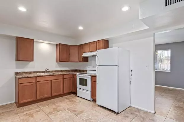 3201 N 36th St Apartment for rent in Phoenix, AZ