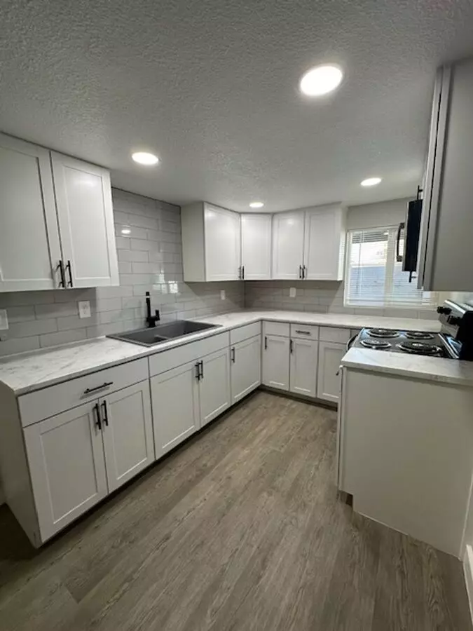 Hummingbird H16 Apartment for rent in Phoenix, AZ