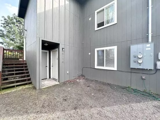 Wonderful Property With Brand New Finishes Available Now! Apartment for rent in Portland, OR