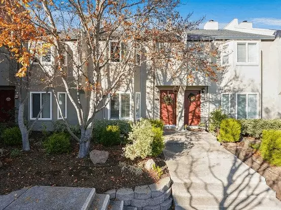 Spacious 2bd/1.5ba Townhouse In Walnut Creek Available For Rent!!! Apartment for rent in Walnut Creek, CA Spacious 2bd/1.5ba Townhouse In Walnut Creek Available For Rent!!! Apartment for rent in Walnut Creek, CA