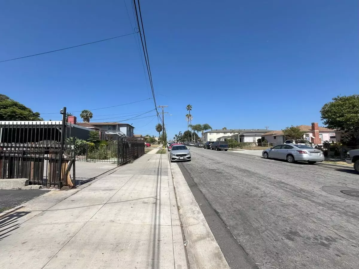 Newb La T 1224 Apartment for rent in Los Angeles, CA