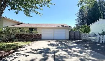2 of 49 Newly Remodeled 4 Bed, 2.5 Bath With A Spacious Yard Home In Powell Valley! House for rent in Gresham, OR